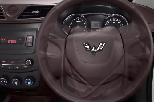 konsol tengah Formo Max