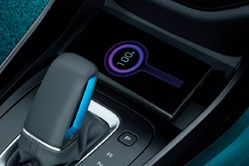 Power outlet Wuling Almaz RS