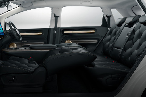 Kursi depan dan belakang Wuling Cloud EV