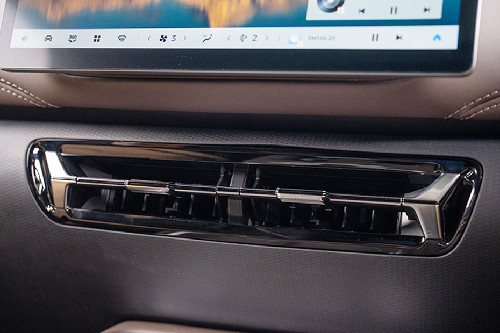 Ventilasi AC depan Cortez Darion EV