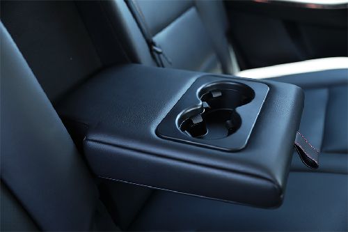 Tampak samping cup holder Glory 560