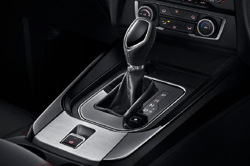 Tuas transmisi Glory 560