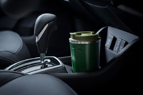 Cup holder depan BRV