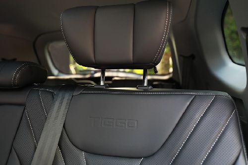 Headrest kursi belakang TIGGO 8
