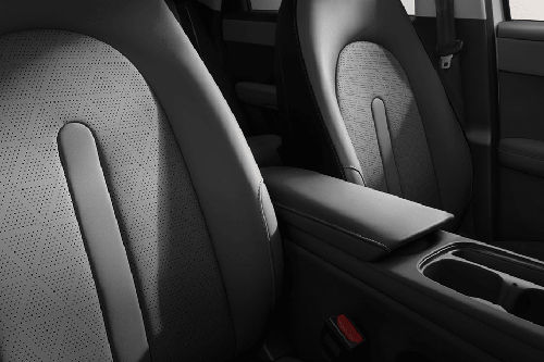 CHERY Q Upholstery Details