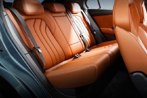 Kursi belakang Neta X