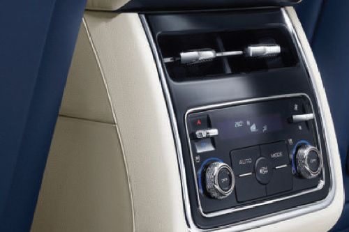 Pengatur AC belakang Tank 500 HEV