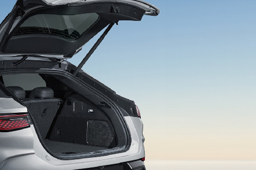 Bagasi Sealion 7 terbuka