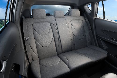 Kursi belakang VinFast VF e34