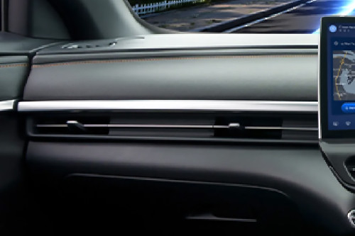 Ventilasi AC depan samping VF 6