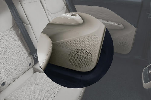 Speaker T1