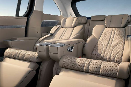 XPENG X9 Rear Seats