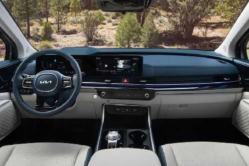 Dashboard Grand Carnival