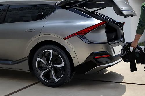 Kendali AC samping EV6