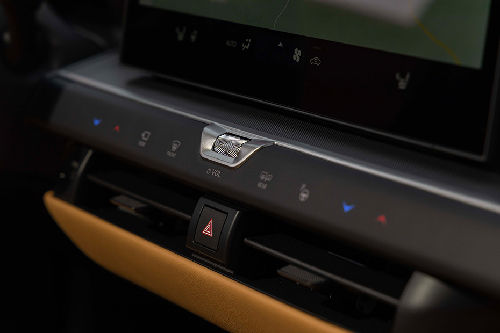 ES  Front Ac Vents