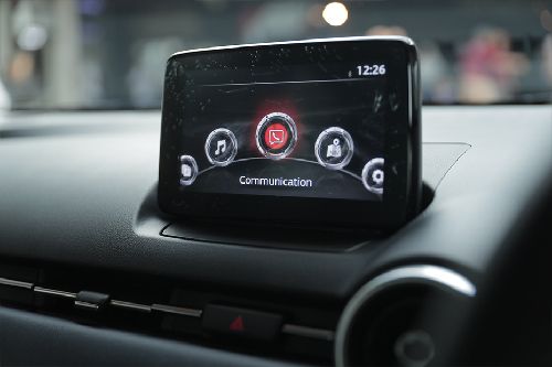 Mazda 2 2021 Images - Check Interior & Exterior Photos | Oto