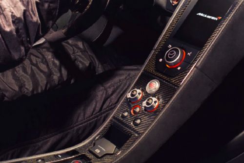 konsol tengah 650S Can-Am Spider