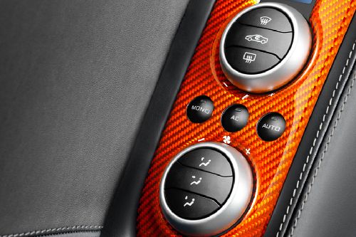 Pengatur kursi Mclaren 12C Spider