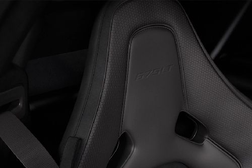 Head rese kursi depan 675LT