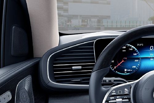 Ventilasi AC depan samping GLS-Class