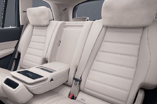 Kursi belakang Mercedes Benz GLS-Class