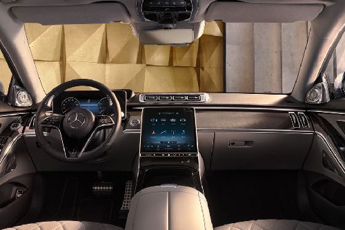 Dashboard View of S-Class