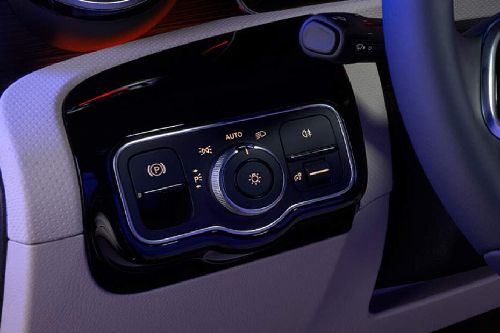 Kendali AC samping CLA-Class