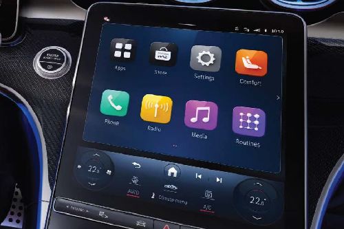 layar sentuh CLE Coupe