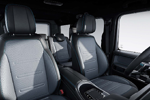 Kursi depan G-Class Electric