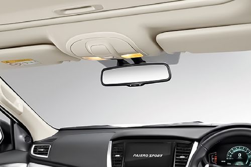 courtesy lamp Pajero Sport Elite