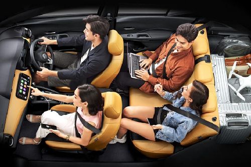 Kursi depan dan belakang Nissan Kicks e-Power