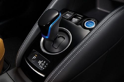 Tuas transmisi Kicks e-Power