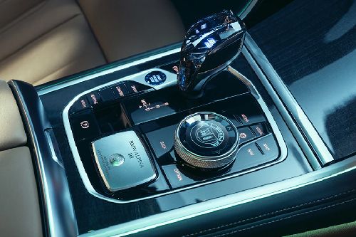 Tuas transmisi 8 Series Gran Coupe