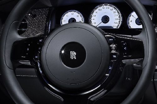 Setir multi fungsi Rolls Royce Wraith
