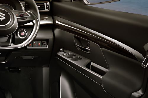 Pengendali di pintu sisi pengemudi XL7