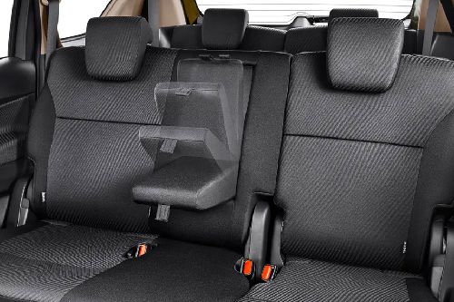 Arm rest belakang Ertiga Smart Hybrid