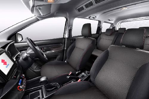 Kursi depan Ertiga Smart Hybrid