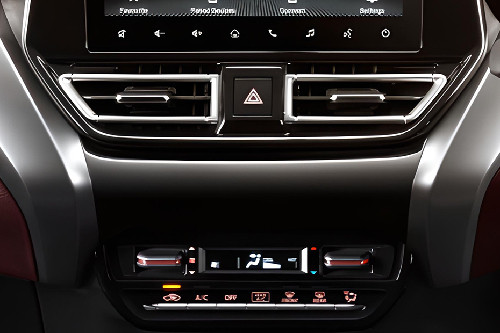 Suzuki Fronx Front Ac Controls