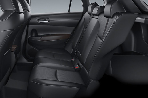 Kursi belakang Toyota Corolla Cross