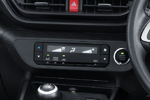 Toyota Raize Front Ac Controls