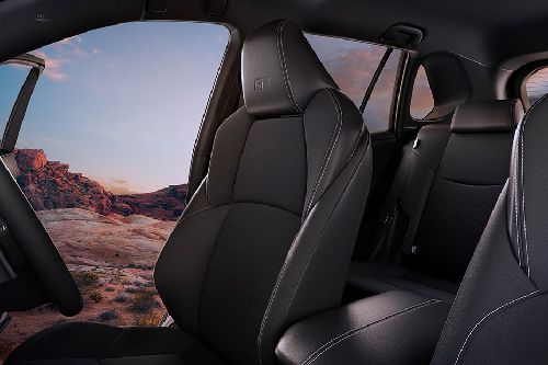 Kursi depan RAV4 PHEV