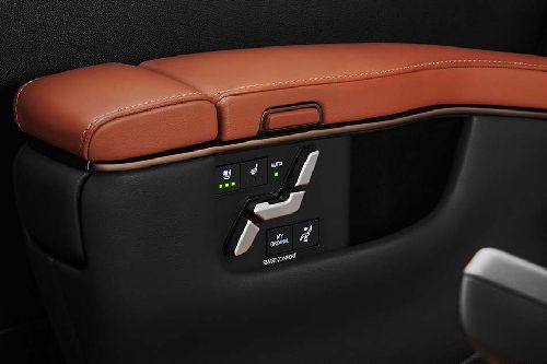 Pengatur kursi Toyota Vellfire HEV