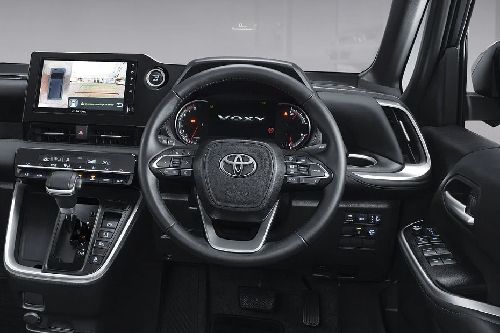 Toyota voxy 2022 indonesia