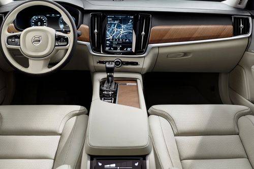 Dashboard View of S90