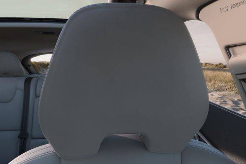 V40 Cross Country  Front Seat Headrest