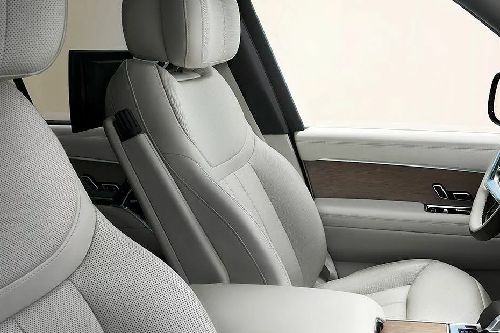 Head rese kursi depan Discovery Sport