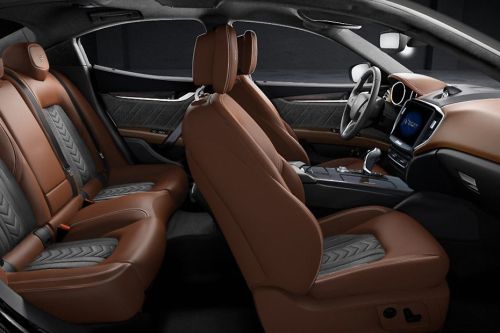 Maserati Ghibli Front And Rear Seats Together