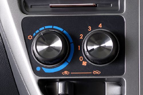 Daihatsu Sigra Front Ac Controls