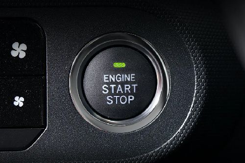 Tombol start-stop mesin Daihatsu Fronte