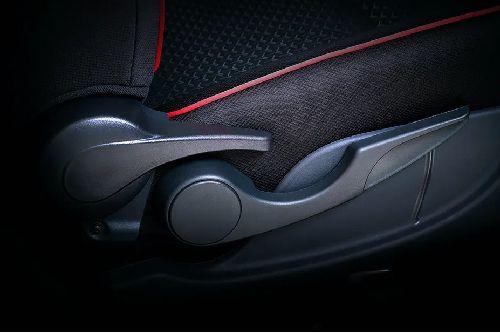 Pengatur kursi Daihatsu Rocky